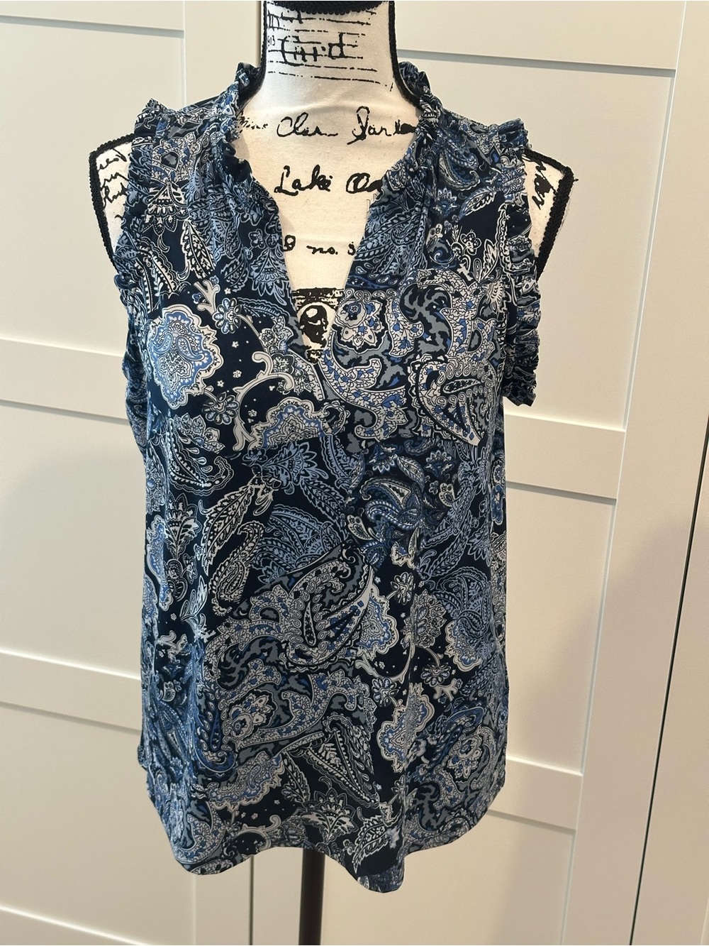 Premise Navy and White Paisley Ruffle Sleeveless Top